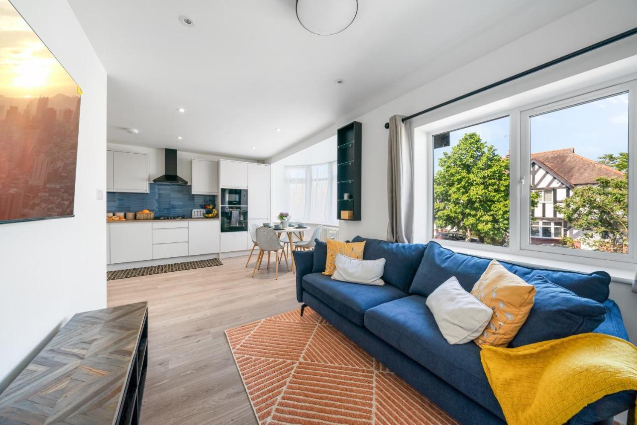 Newly Refurbished 2 Bed Flat Apartment Mill Hill Bagian luar foto