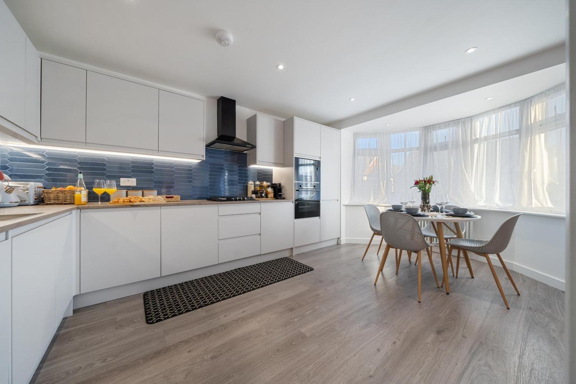 Newly Refurbished 2 Bed Flat Apartment Mill Hill Bagian luar foto