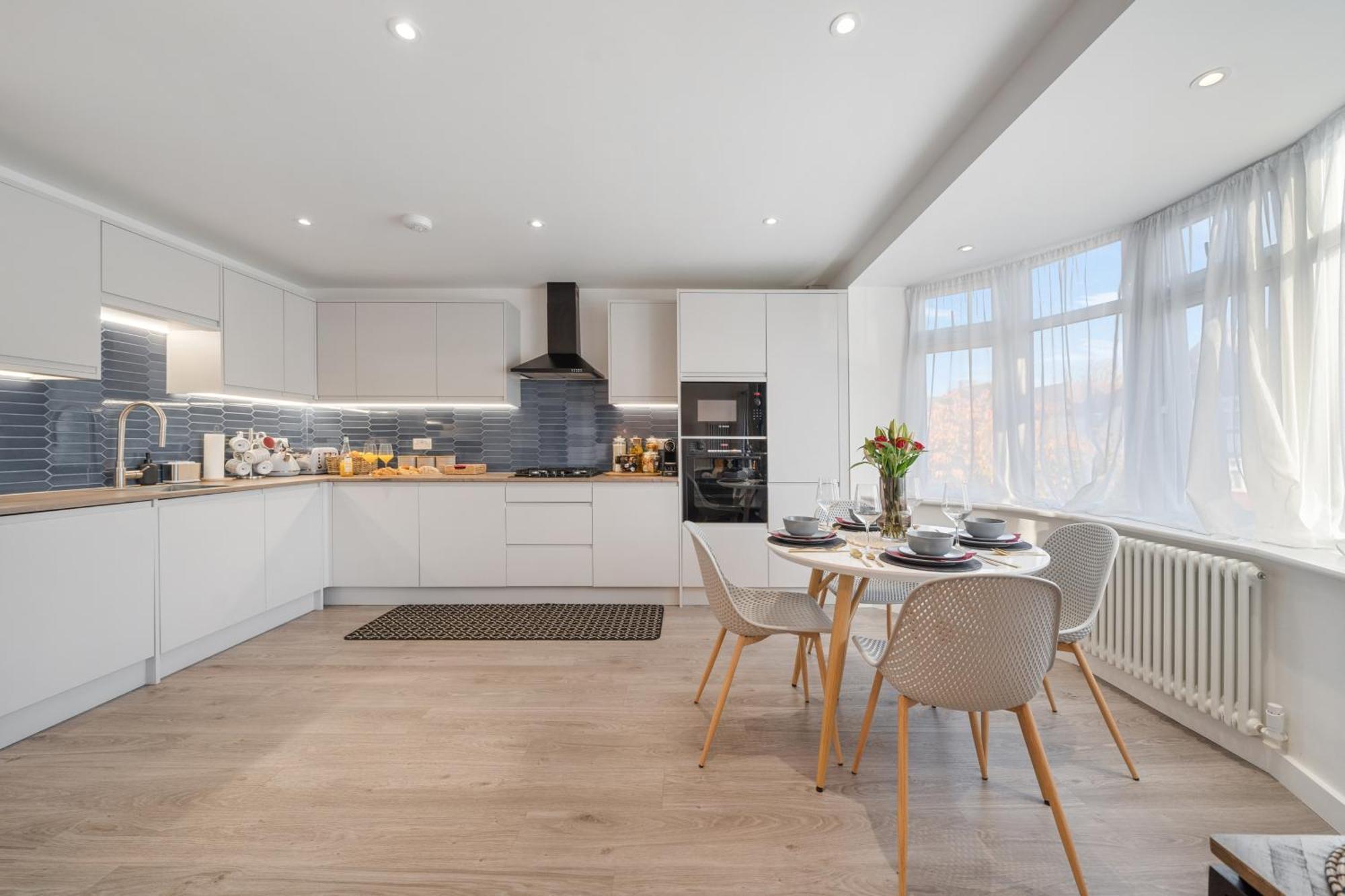 Newly Refurbished 2 Bed Flat Apartment Mill Hill Bagian luar foto