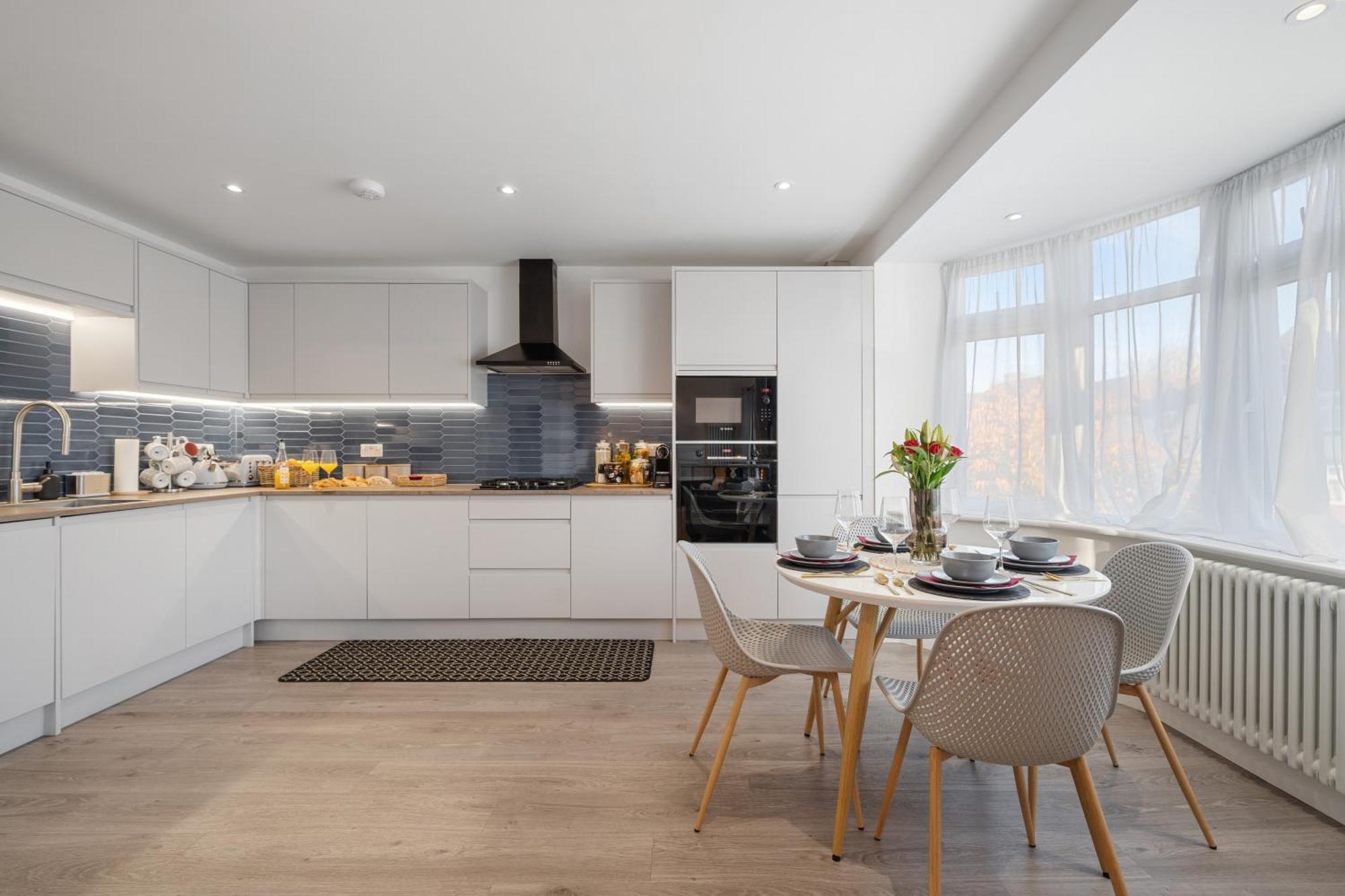 Newly Refurbished 2 Bed Flat Apartment Mill Hill Bagian luar foto